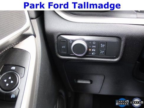 Used 2022 Ford Explorer XLT image 18