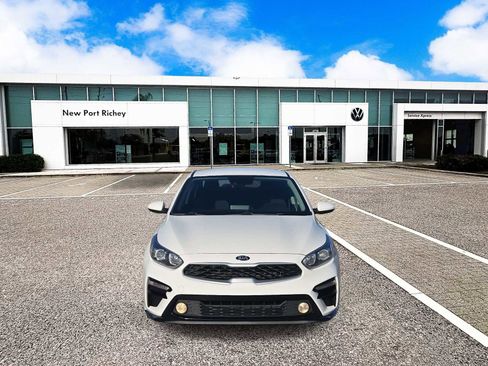 Used 2019 Kia Forte LXS image 3