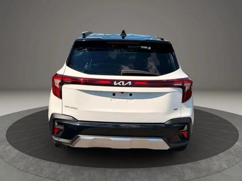 Used 2024 Kia Seltos S AWD/4WD image 5