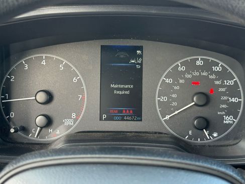 Used 2024 Toyota Corolla LE FWD image 23
