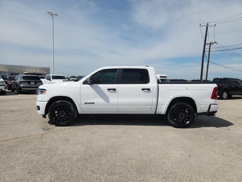 Used 2025 RAM 1500 Limited AWD/4WD image 4