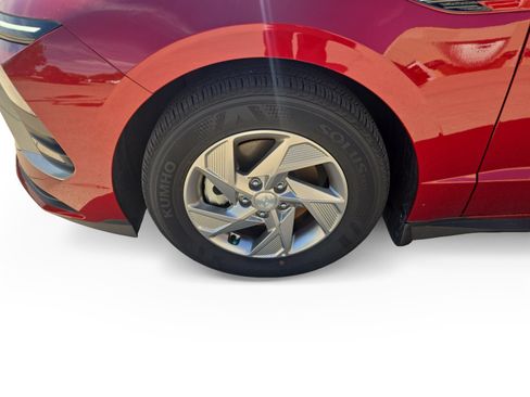 Certified 2025 Hyundai Sonata SE FWD image 17