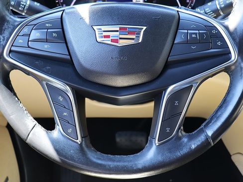 Used 2019 Cadillac XT5 Luxury FWD image 57