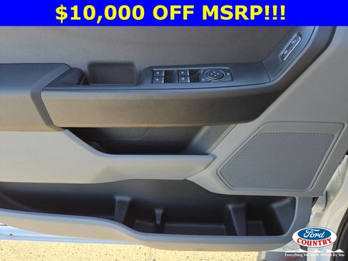 New 2025 Ford F250 XL w/ XL Chrome Package image 9