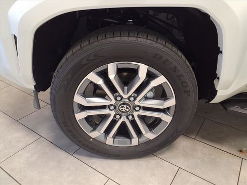 New 2026 Toyota 4Runner Limited image 29