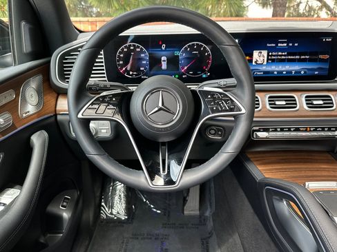 Certified 2026 Mercedes-Benz GLE 350 4MATIC image 19