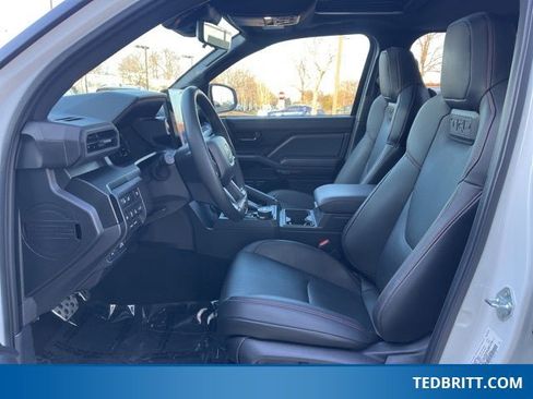 Used 2024 Toyota Tacoma TRD Pro image 25
