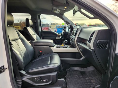 Used 2018 Ford F150 Lariat w/ FX4 Off-Road Package AWD/4WD image 44