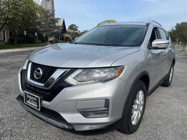 Used 2017 Nissan Rogue SV AWD/4WD image 7