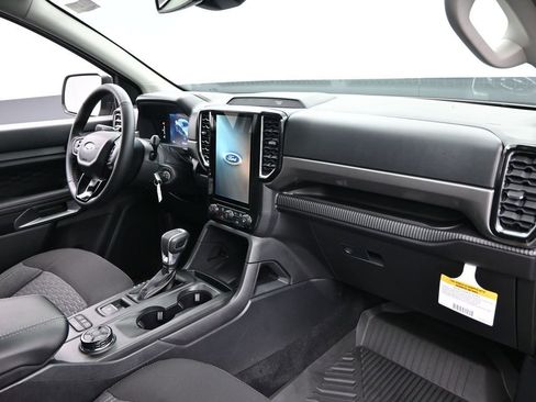 New 2025 Ford Ranger XLT w/ FX4 Off-Road Package AWD/4WD image 28