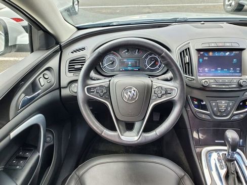 Used 2016 Buick Regal Premium FWD image 12