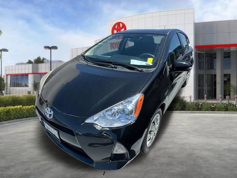 Used 2012 Toyota Prius C Two FWD image 2
