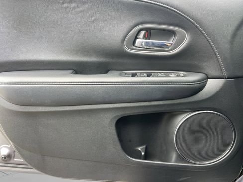 Used 2016 Honda HR-V EX-L image 16