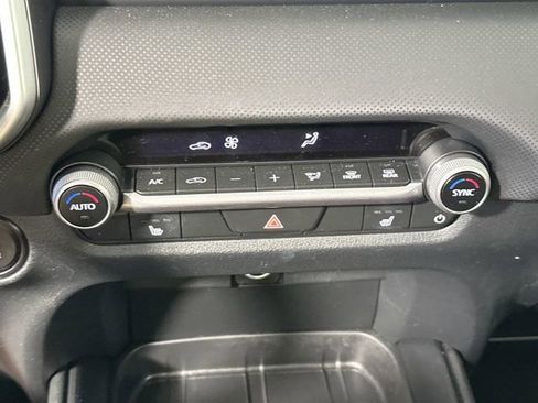Used 2025 MAZDA CX-50 AWD 2.5 S w/ Premium Package image 14