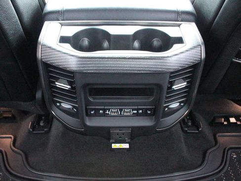 Used 2020 RAM 1500 Limited AWD/4WD image 33