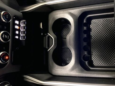 Used 2022 RAM 1500 Big Horn AWD/4WD image 42
