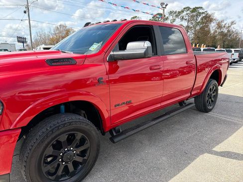 Used 2021 RAM 2500 Laramie AWD/4WD image 4