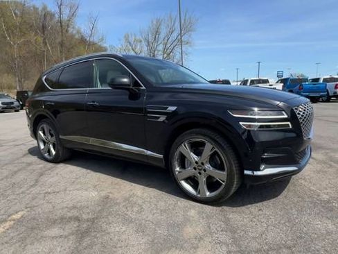 Used 2021 Genesis GV80 3.5T w/ Prestige Package 07 AWD/4WD image 2
