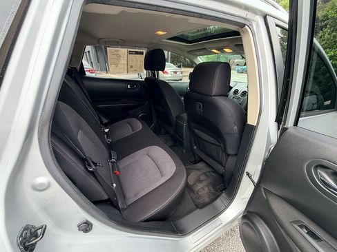 Used 2013 Nissan Rogue SV w/ Premium Pkg FWD image 13