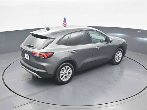 Used 2025 Ford Escape Active FWD image 31