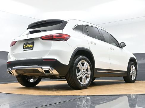 Used 2022 Mercedes-Benz GLA 250 w/ Premium Package Lite image 56