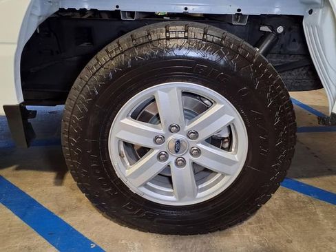 Certified 2022 Ford F150 XLT w/ Trailer Tow Package AWD/4WD image 22