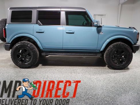 Used 2022 Ford Bronco Outer Banks image 6