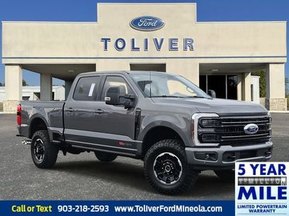 New 2025 Ford F250 Platinum w/ Tremor Off-Road Package