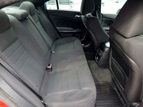 Used 2013 Dodge Charger R/T image 30