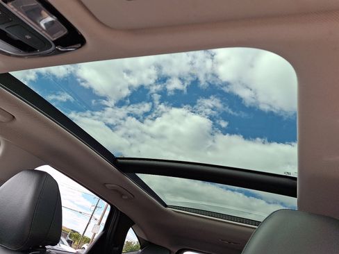 Certified 2024 Hyundai Tucson Limited image 14