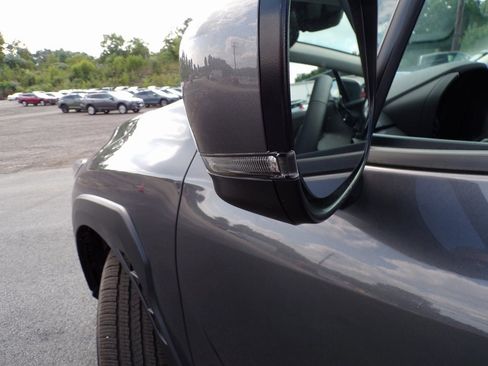 Certified 2025 Subaru Crosstrek 2.5i Limited image 4