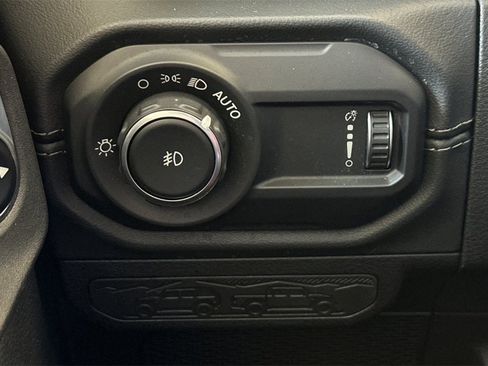 Used 2024 Jeep Wrangler Unlimited Rubicon 392 image 33