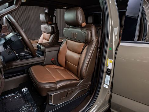 Used 2026 Ford F250 King Ranch w/ Chrome Package image 30