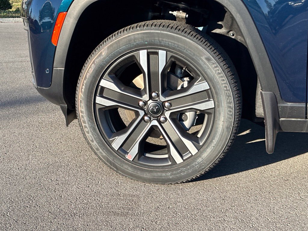 New 2027 Jeep Grand Cherokee Limited w/ Technology Group II RWD image 9