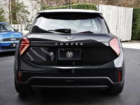 New 2026 MINI Cooper 2-Door Hardtop image 10