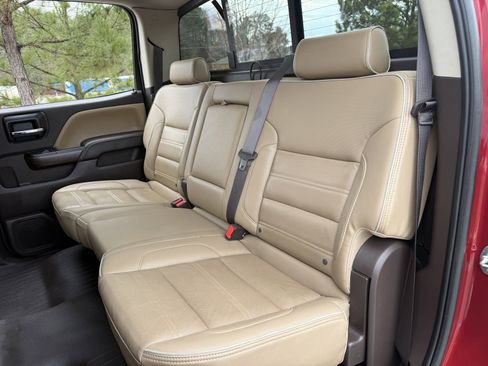 Used 2019 GMC Sierra 3500 Denali w/ Duramax Plus Package image 38