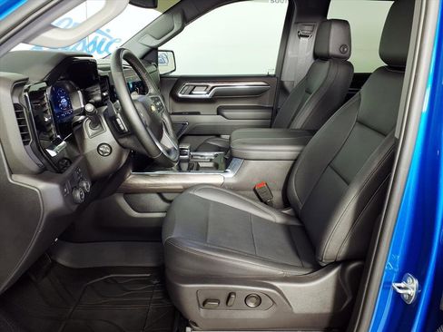 Used 2024 Chevrolet Silverado 1500 LTZ w/ LTZ Convenience Package II image 19