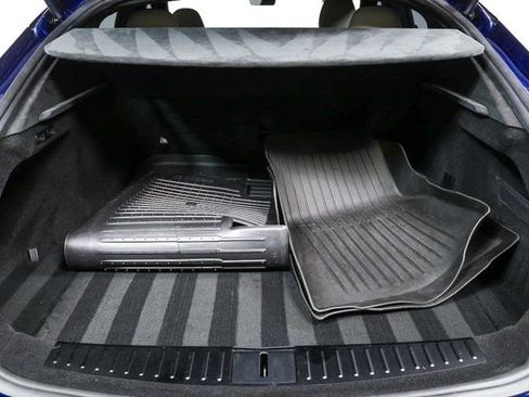 Used 2022 Tesla Model S image 25