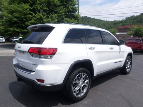 Used 2022 Jeep Grand Cherokee Limited w/ Trailer Tow Group IV AWD/4WD image 6