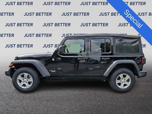 Used 2021 Jeep Wrangler Unlimited Sport image 4