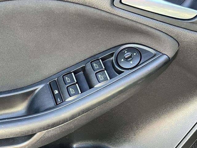 Used 2016 Ford Focus ST FWD image 17
