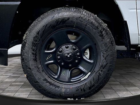 New 2025 RAM 2500 Tradesman AWD/4WD image 11