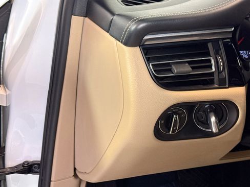 Used 2021 Porsche Macan S image 13