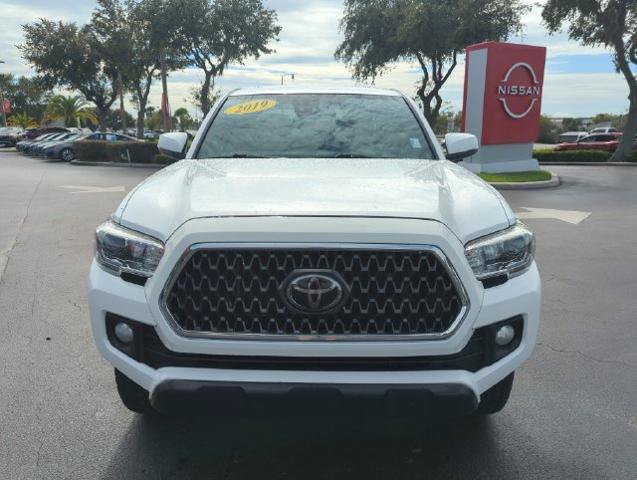 Used 2019 Toyota Tacoma TRD Off-Road AWD/4WD image 15