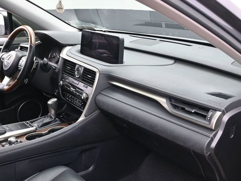 Used 2020 Lexus RX 450hL AWD w/ Premium Package image 40