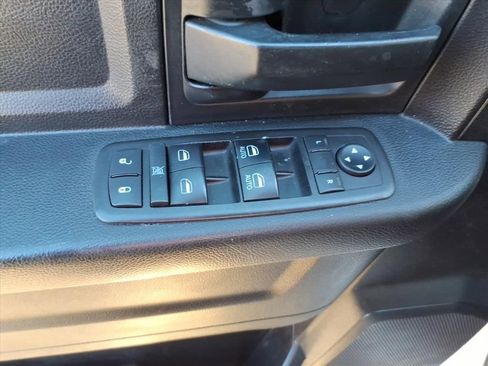 Used 2018 RAM 2500 Tradesman image 25