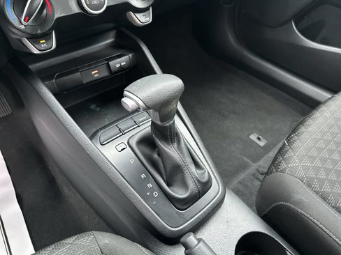 Used 2023 Kia Rio LX FWD image 19