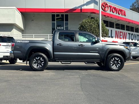 Used 2023 Toyota Tacoma TRD Off-Road AWD/4WD image 6