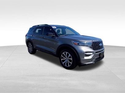 Used 2022 Ford Explorer ST-Line w/ Class IV Trailer Tow Package