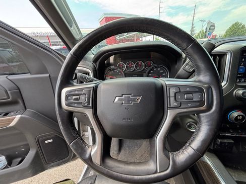 Used 2019 Chevrolet Silverado 1500 RST AWD/4WD image 8